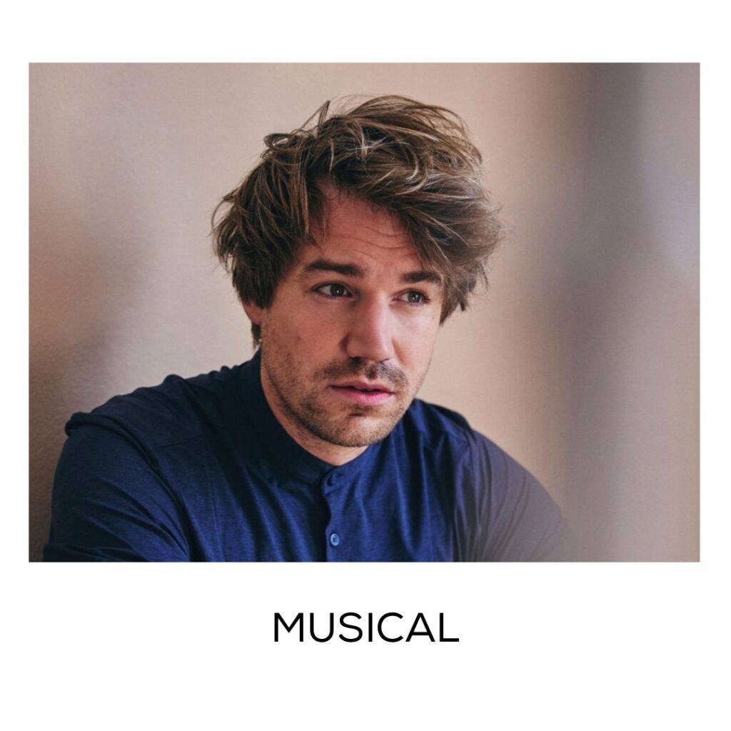 Instagram post from schauspielschulezerboni. This post is in position 13.