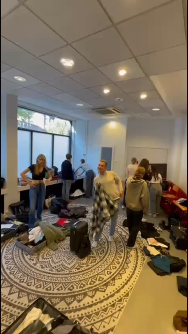 Instagram post from schauspielschulezerboni. This post is in position 10.