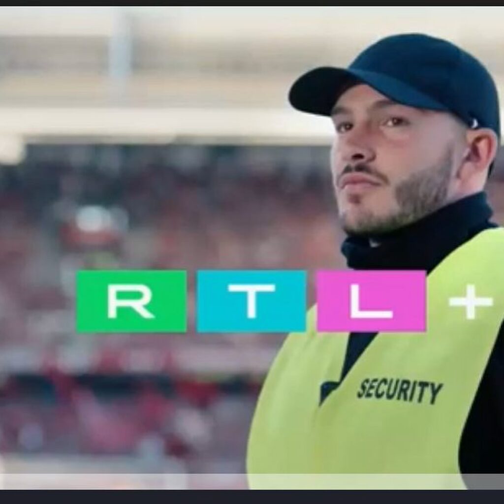 Instagram post from schauspielschulezerboni. This post is in position 1.